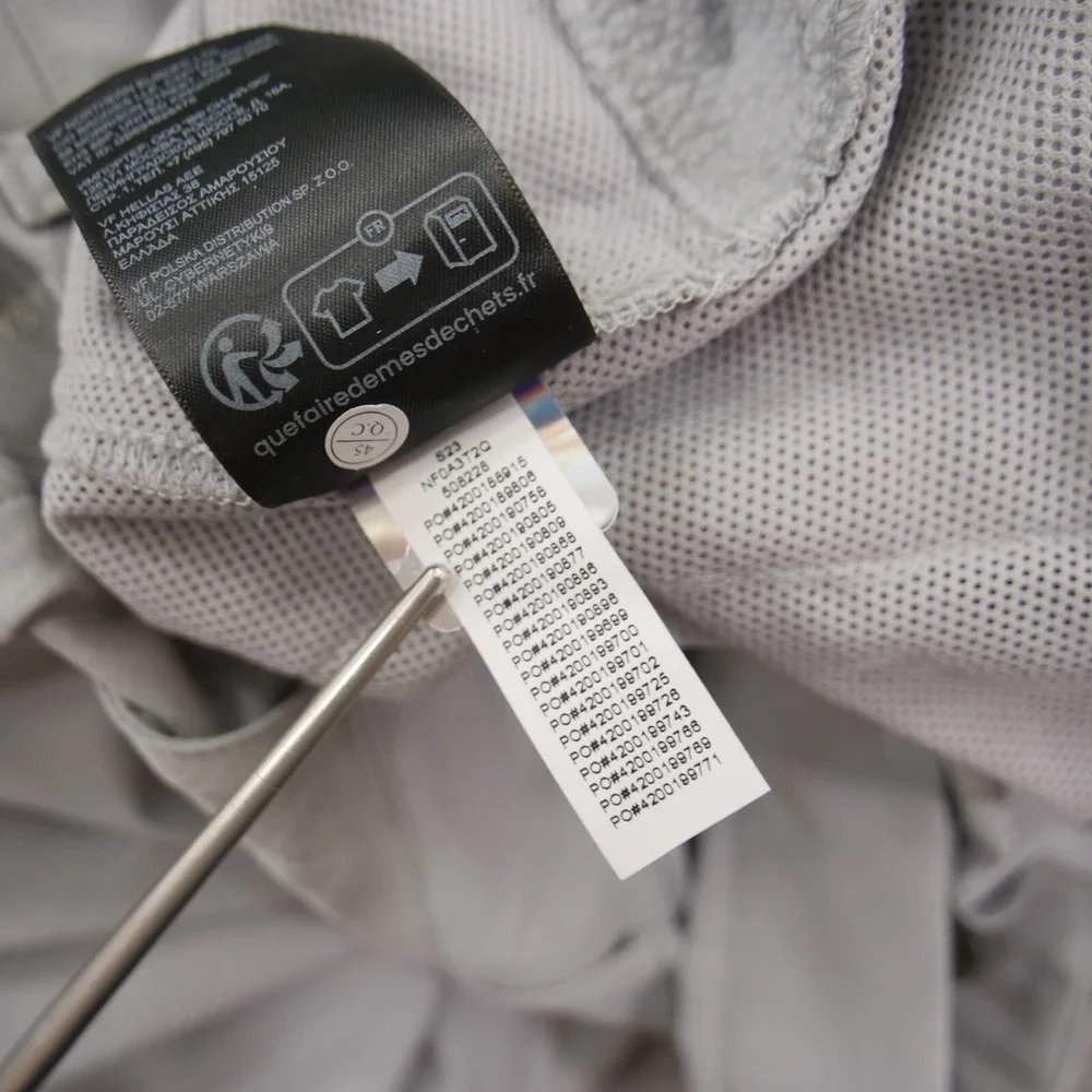 The North Face gently pre